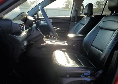 2021 Ford Explorer Xlt z USA, uszkodzony, nr VIN 1FMSK8DH5MGA54596